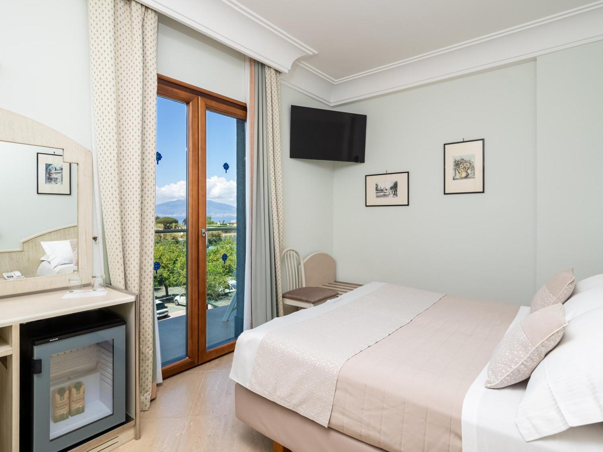 Gardenia Sorrento, Ascend Collection Sorrento
