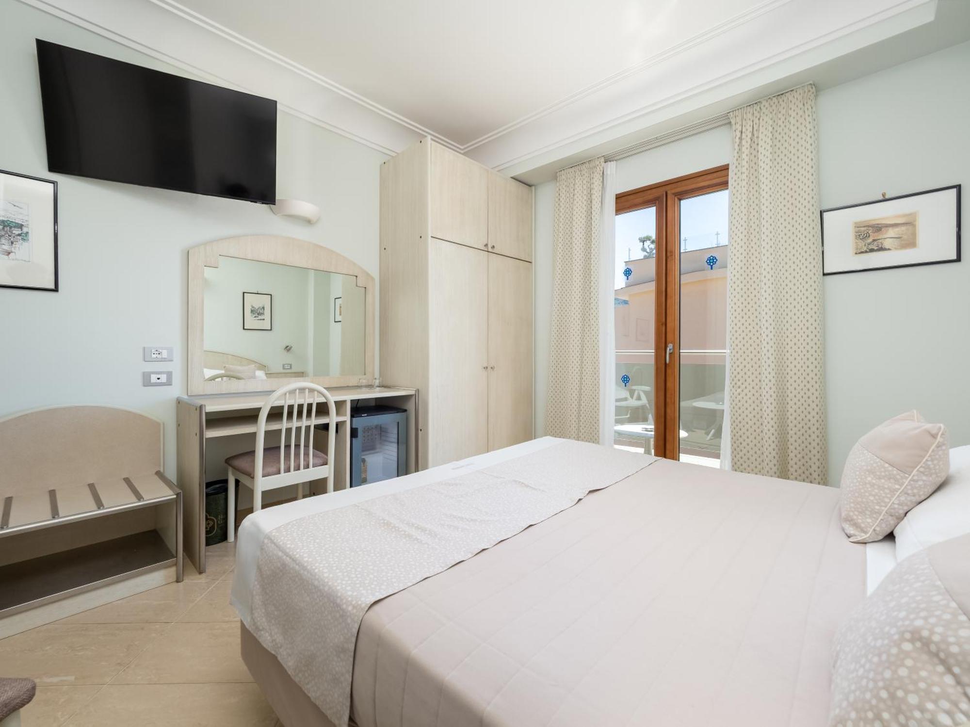 Gardenia Sorrento, Ascend Collection 4*